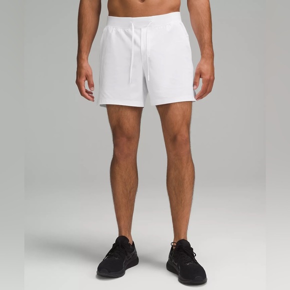 Lululemon Zeroed In Linerless Short 5" - White, Size XXL - Picture 1 of 5